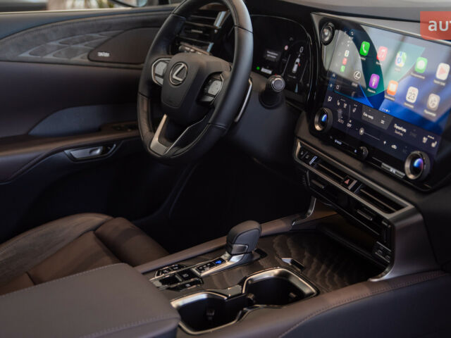 Лексус РХ, объемом двигателя 2.5 л и пробегом 0 тыс. км за 97805 $, фото 3 на Automoto.ua