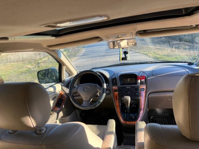 Жовтий Лексус РХ, об'ємом двигуна 3 л та пробігом 3 тис. км за 5500 $, фото 6 на Automoto.ua