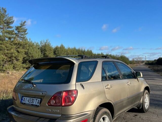 Жовтий Лексус РХ, об'ємом двигуна 3 л та пробігом 3 тис. км за 5500 $, фото 2 на Automoto.ua