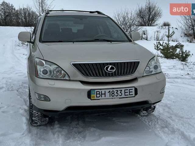 Желтый Лексус РХ, объемом двигателя 3.46 л и пробегом 160 тыс. км за 11300 $, фото 1 на Automoto.ua