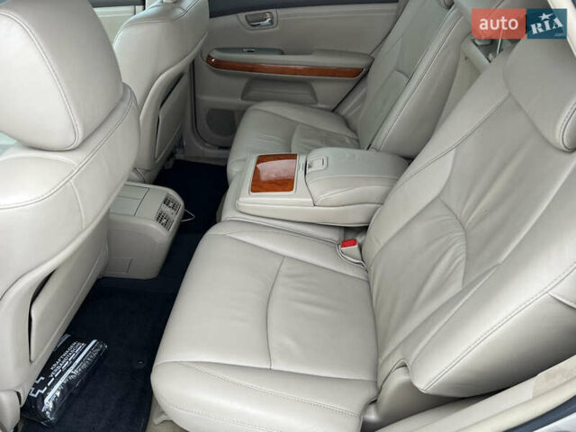 Желтый Лексус РХ, объемом двигателя 3.46 л и пробегом 160 тыс. км за 11300 $, фото 14 на Automoto.ua