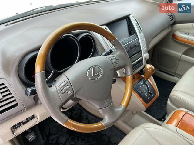 Желтый Лексус РХ, объемом двигателя 3.46 л и пробегом 160 тыс. км за 11300 $, фото 8 на Automoto.ua