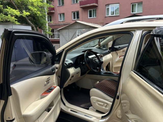 Желтый Лексус РХ, объемом двигателя 3.46 л и пробегом 290 тыс. км за 14850 $, фото 11 на Automoto.ua
