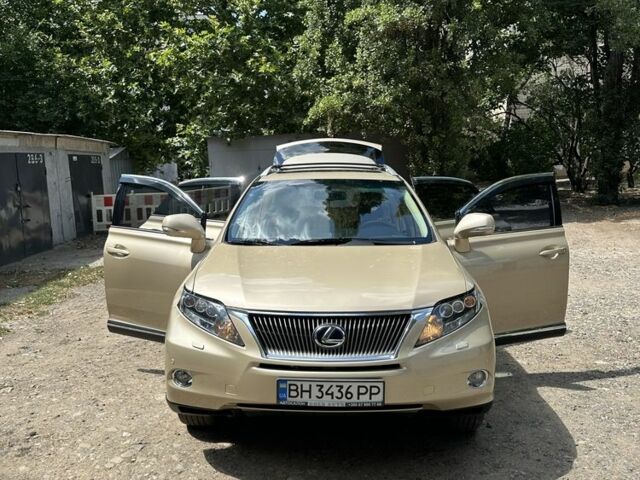 Желтый Лексус РХ, объемом двигателя 3.5 л и пробегом 290 тыс. км за 16399 $, фото 21 на Automoto.ua