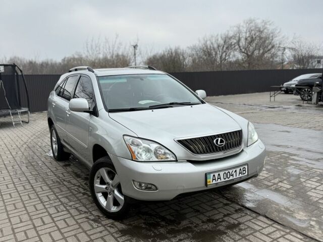 Серый Лексус РХ, объемом двигателя 3 л и пробегом 336 тыс. км за 8499 $, фото 2 на Automoto.ua