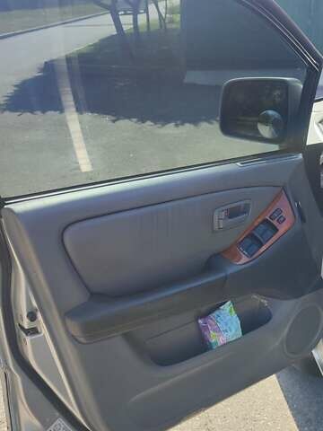 Серый Лексус РХ, объемом двигателя 3 л и пробегом 365 тыс. км за 7150 $, фото 1 на Automoto.ua