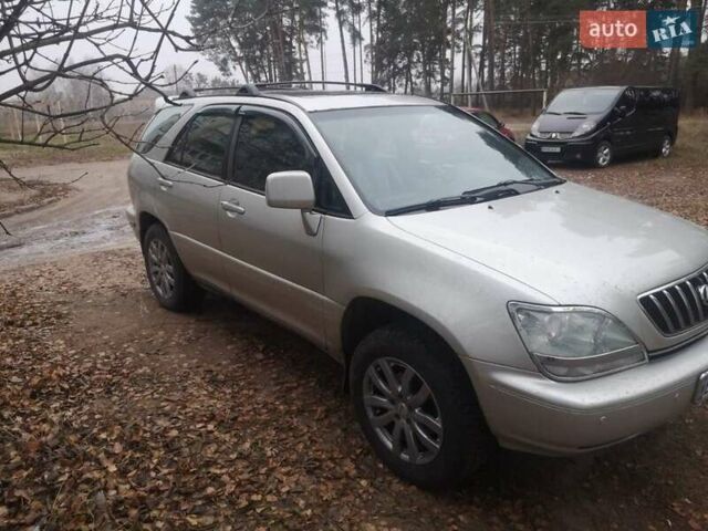 Серый Лексус РХ, объемом двигателя 0 л и пробегом 400 тыс. км за 5400 $, фото 2 на Automoto.ua