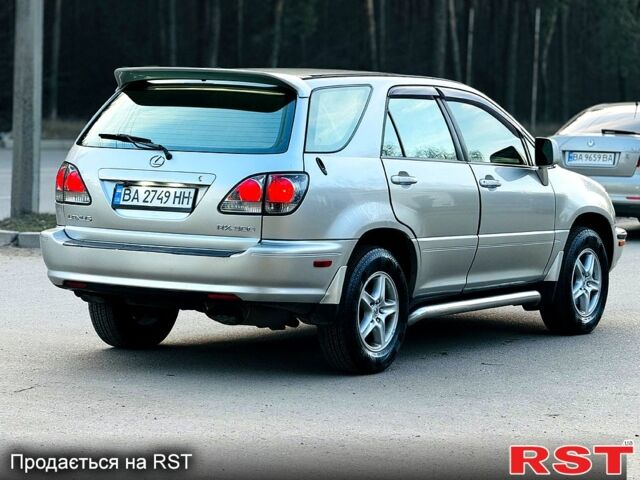 Лексус РХ 2000 в Кропивницком (Кировограде) на Automoto.ua Серый Лексус РХ, объемом двигателя 3 л и пробегом 280 тыс. км за 6800 $, фото 4 на Automoto.ua