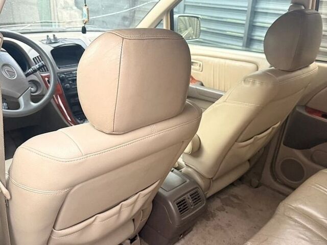 Сірий Лексус РХ, об'ємом двигуна 3 л та пробігом 294 тис. км за 3200 $, фото 6 на Automoto.ua
