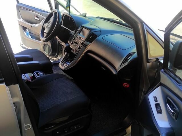 Серый Лексус РХ, объемом двигателя 3 л и пробегом 290 тыс. км за 6700 $, фото 3 на Automoto.ua