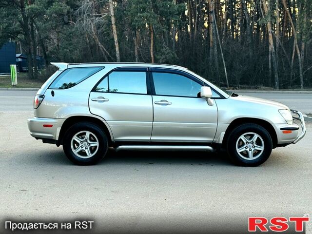 Лексус РХ 2000 в Кропивницком (Кировограде) на Automoto.ua Серый Лексус РХ, объемом двигателя 3 л и пробегом 280 тыс. км за 6800 $, фото 5 на Automoto.ua