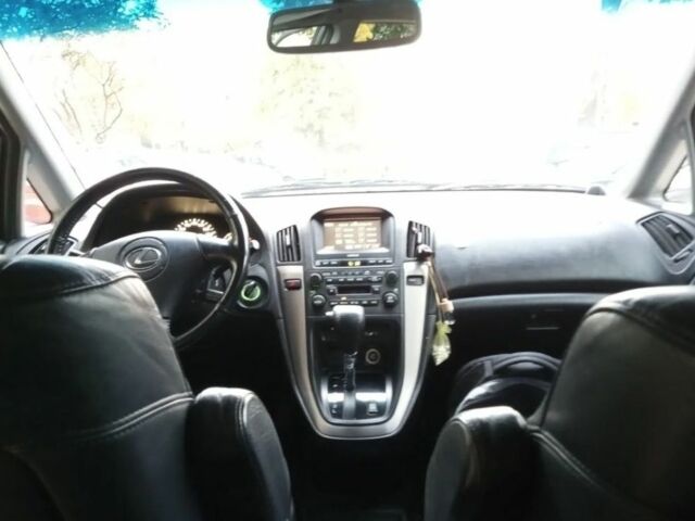 Серый Лексус РХ, объемом двигателя 0 л и пробегом 288 тыс. км за 2700 $, фото 7 на Automoto.ua