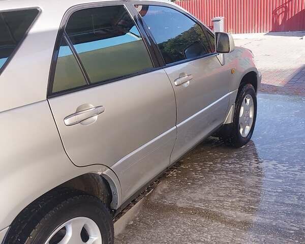 Сірий Лексус РХ, об'ємом двигуна 3 л та пробігом 420 тис. км за 5800 $, фото 4 на Automoto.ua