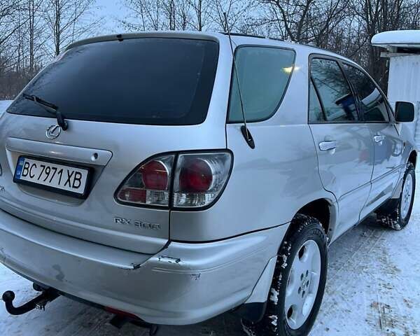 Серый Лексус РХ, объемом двигателя 3 л и пробегом 429 тыс. км за 6700 $, фото 8 на Automoto.ua