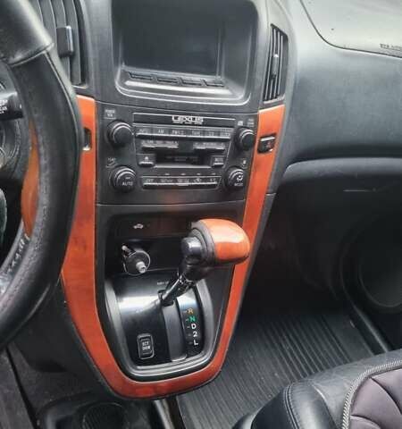 Лексус РХ 2001 в Львове на Automoto.ua Серый Лексус РХ, объемом двигателя 3 л и пробегом 245 тыс. км за 6700 $, фото 17 на Automoto.ua