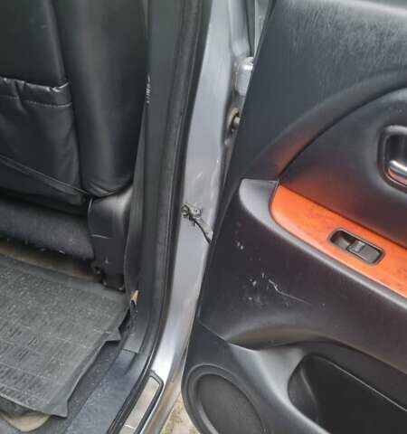 Лексус РХ 2001 в Львове на Automoto.ua Серый Лексус РХ, объемом двигателя 3 л и пробегом 245 тыс. км за 6700 $, фото 11 на Automoto.ua