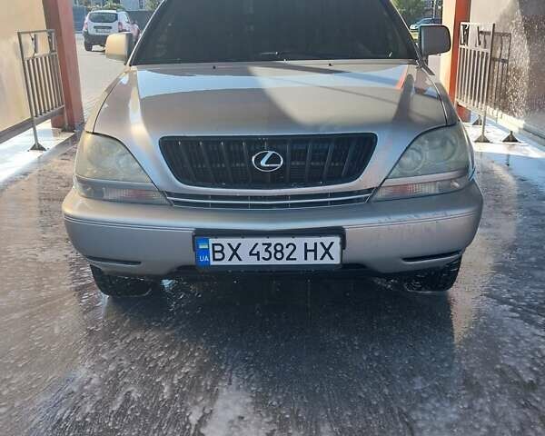 Сірий Лексус РХ, об'ємом двигуна 3 л та пробігом 420 тис. км за 5800 $, фото 10 на Automoto.ua