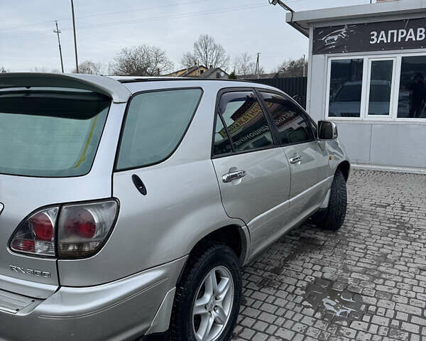 Сірий Лексус РХ, об'ємом двигуна 3 л та пробігом 400 тис. км за 5500 $, фото 4 на Automoto.ua