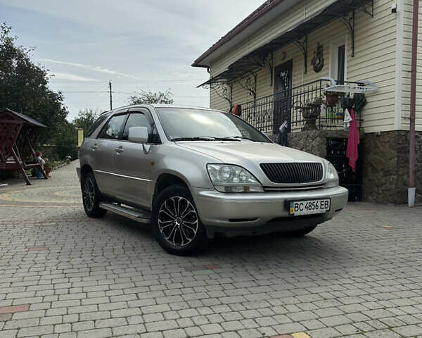 Серый Лексус РХ, объемом двигателя 3 л и пробегом 214 тыс. км за 7500 $, фото 18 на Automoto.ua
