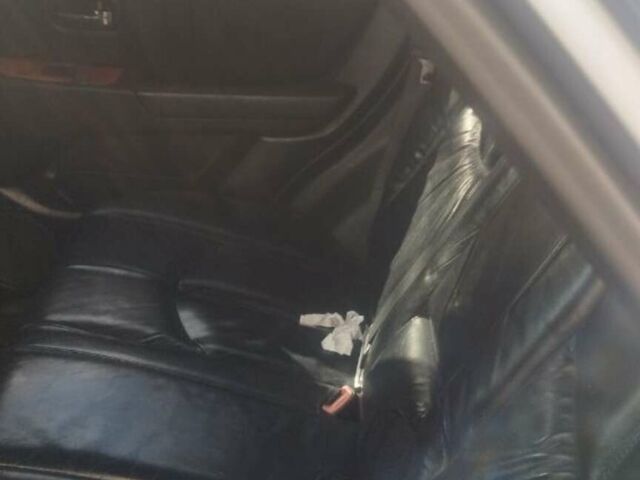 Сірий Лексус РХ, об'ємом двигуна 3 л та пробігом 245 тис. км за 5700 $, фото 4 на Automoto.ua