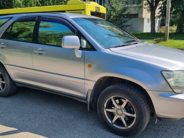 Серый Лексус РХ, объемом двигателя 3 л и пробегом 244 тыс. км за 7900 $, фото 3 на Automoto.ua