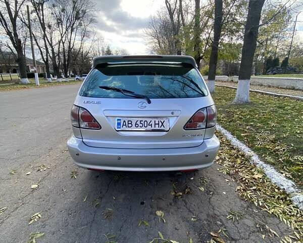 Серый Лексус РХ, объемом двигателя 3 л и пробегом 267 тыс. км за 7200 $, фото 4 на Automoto.ua