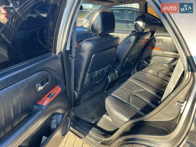 Серый Лексус РХ, объемом двигателя 3 л и пробегом 370 тыс. км за 8200 $, фото 17 на Automoto.ua