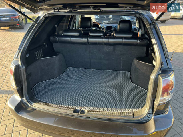 Серый Лексус РХ, объемом двигателя 3 л и пробегом 370 тыс. км за 8200 $, фото 19 на Automoto.ua