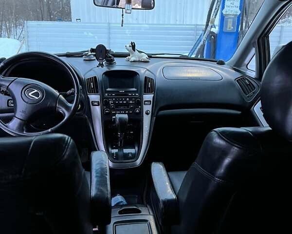 Серый Лексус РХ, объемом двигателя 3 л и пробегом 429 тыс. км за 6700 $, фото 18 на Automoto.ua