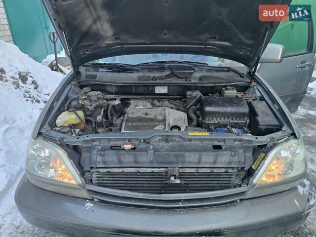 Сірий Лексус РХ, об'ємом двигуна 3 л та пробігом 360 тис. км за 5700 $, фото 19 на Automoto.ua