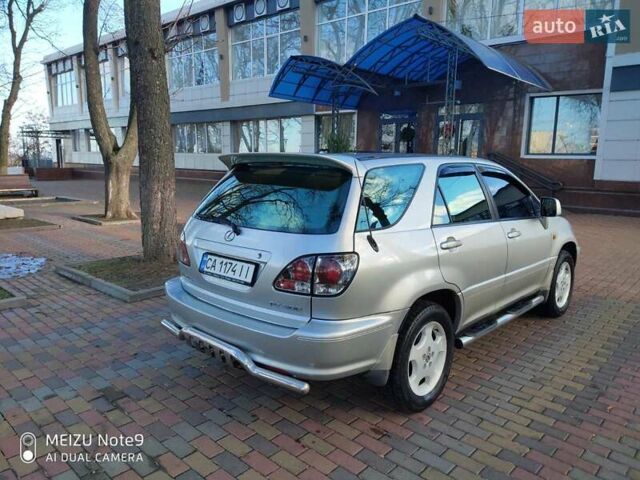 Серый Лексус РХ, объемом двигателя 3 л и пробегом 321 тыс. км за 8500 $, фото 11 на Automoto.ua