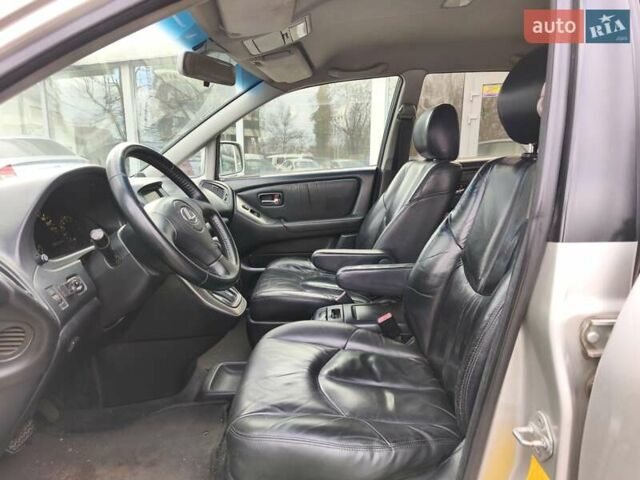 Сірий Лексус РХ, об'ємом двигуна 3 л та пробігом 285 тис. км за 6900 $, фото 14 на Automoto.ua