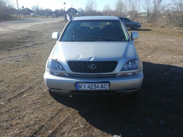 Серый Лексус РХ, объемом двигателя 3 л и пробегом 616 тыс. км за 5200 $, фото 1 на Automoto.ua