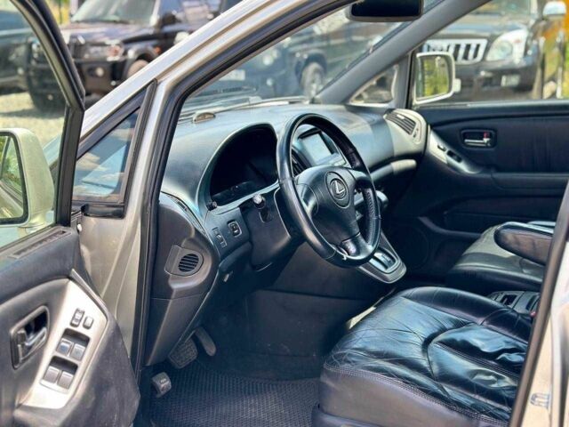 Серый Лексус РХ, объемом двигателя 3 л и пробегом 297 тыс. км за 5900 $, фото 3 на Automoto.ua
