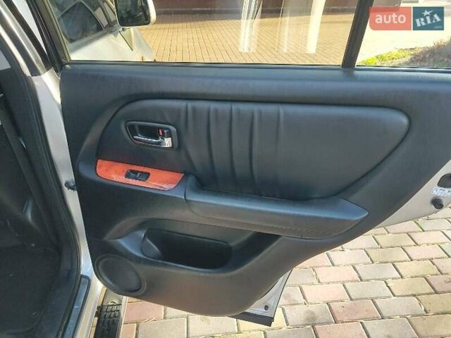 Серый Лексус РХ, объемом двигателя 3 л и пробегом 321 тыс. км за 8500 $, фото 14 на Automoto.ua