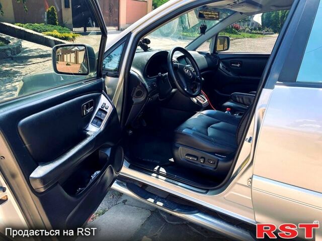 Серый Лексус РХ, объемом двигателя 3 л и пробегом 220 тыс. км за 6450 $, фото 7 на Automoto.ua