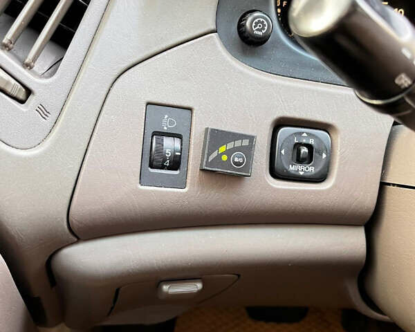 Серый Лексус РХ, объемом двигателя 3 л и пробегом 293 тыс. км за 8200 $, фото 8 на Automoto.ua