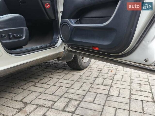 Сірий Лексус РХ, об'ємом двигуна 3 л та пробігом 285 тис. км за 6900 $, фото 13 на Automoto.ua