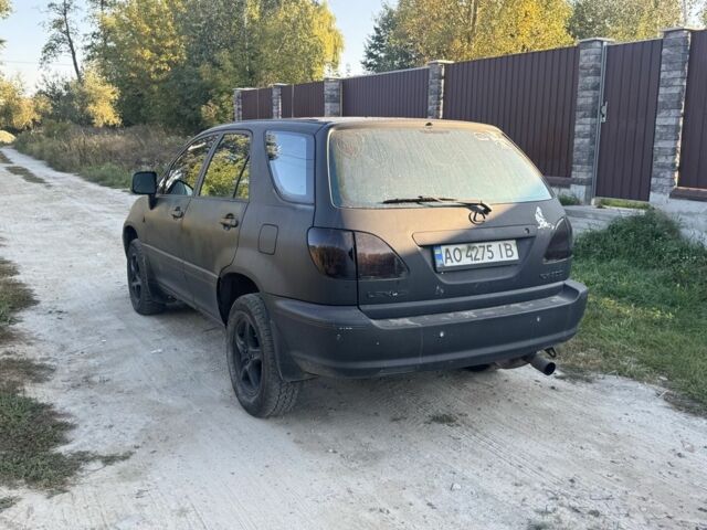 Серый Лексус РХ, объемом двигателя 3 л и пробегом 300 тыс. км за 3000 $, фото 3 на Automoto.ua