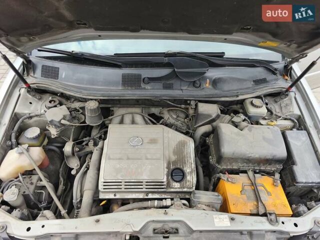 Сірий Лексус РХ, об'ємом двигуна 3 л та пробігом 285 тис. км за 6900 $, фото 26 на Automoto.ua