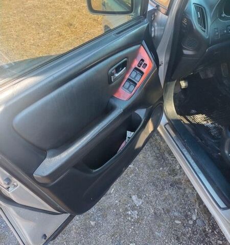 Серый Лексус РХ, объемом двигателя 3 л и пробегом 616 тыс. км за 5200 $, фото 5 на Automoto.ua