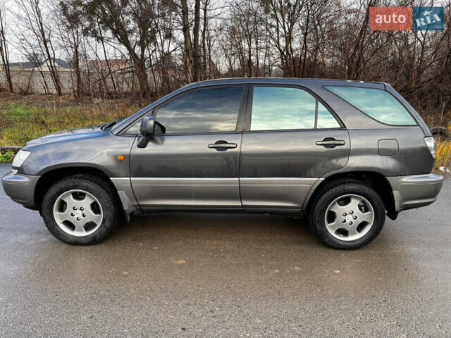 Серый Лексус РХ, объемом двигателя 3 л и пробегом 293 тыс. км за 8200 $, фото 27 на Automoto.ua