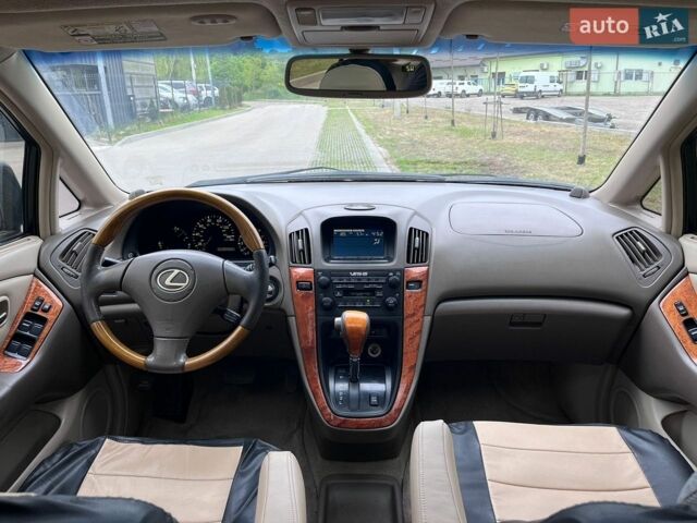 Сірий Лексус РХ, об'ємом двигуна 3 л та пробігом 247 тис. км за 5800 $, фото 12 на Automoto.ua