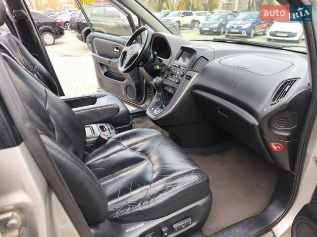 Сірий Лексус РХ, об'ємом двигуна 3 л та пробігом 285 тис. км за 6900 $, фото 19 на Automoto.ua