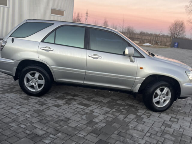 Сірий Лексус РХ, об'ємом двигуна 3 л та пробігом 340 тис. км за 6100 $, фото 3 на Automoto.ua
