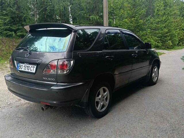 Серый Лексус РХ, объемом двигателя 3 л и пробегом 399 тыс. км за 4500 $, фото 9 на Automoto.ua