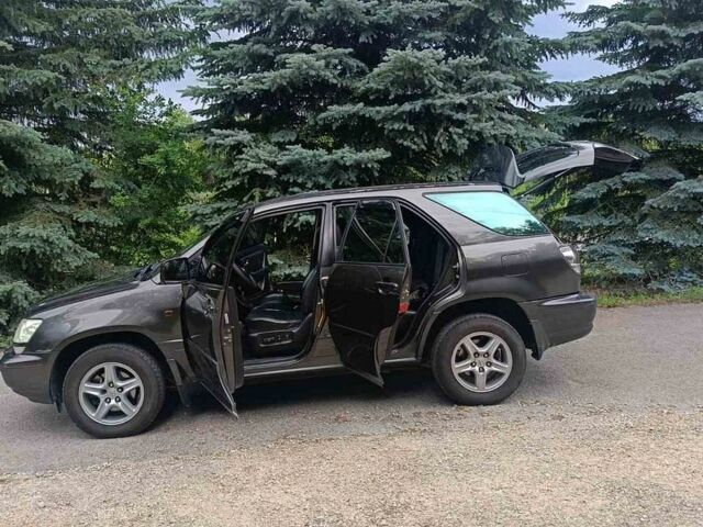 Серый Лексус РХ, объемом двигателя 3 л и пробегом 399 тыс. км за 4500 $, фото 4 на Automoto.ua