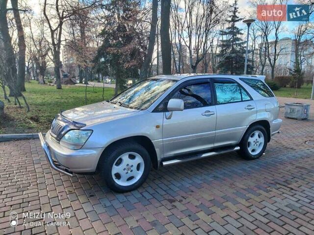 Серый Лексус РХ, объемом двигателя 3 л и пробегом 321 тыс. км за 8500 $, фото 12 на Automoto.ua