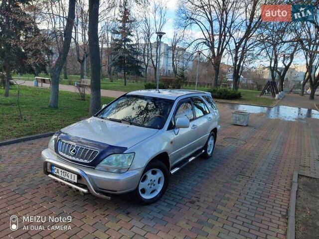 Серый Лексус РХ, объемом двигателя 3 л и пробегом 321 тыс. км за 8500 $, фото 7 на Automoto.ua