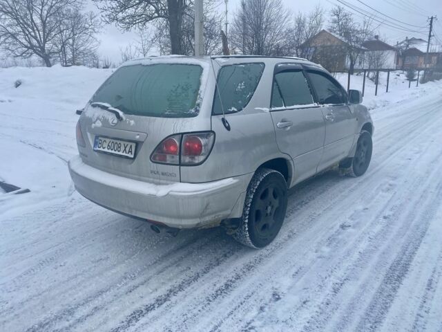 Серый Лексус РХ, объемом двигателя 3 л и пробегом 332 тыс. км за 6550 $, фото 9 на Automoto.ua